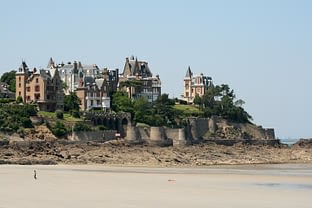 Dinard, villas et plage © Emilie Agniel - ADT 35