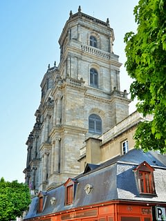Cathédrale Saint Pierre ©Franck Hamon