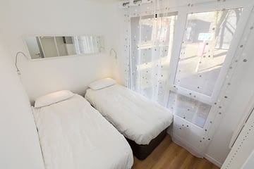 Camping des Gayeulles, Citylodge Thabor, chambre enfant ©Simon Bourcier