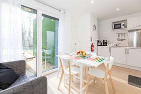 Camping des Gayeulles, Citylodge Sainte Anne, cuisine &copy;Simon Bourcier