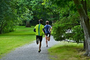 Running in Gayeulles Park ©Franck Hamon