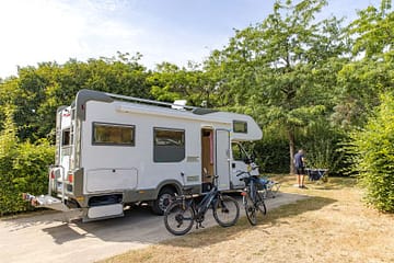 Camping des Gayeulles Rennes &copy;Simon Bourcier - Emplacement Stabilise Avec Electricite