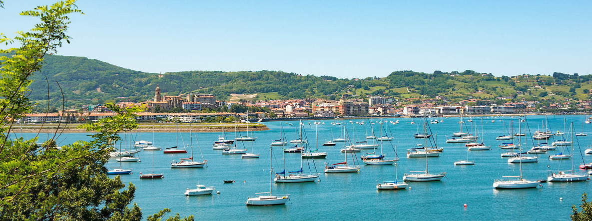 Camping Zelaia - View of Hendaye