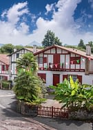 Destination Aquitaine - Typical village in the Pays Basque region