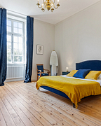 Manoir de Kerlut - Accommodation - Bedroom with en suite bathroom