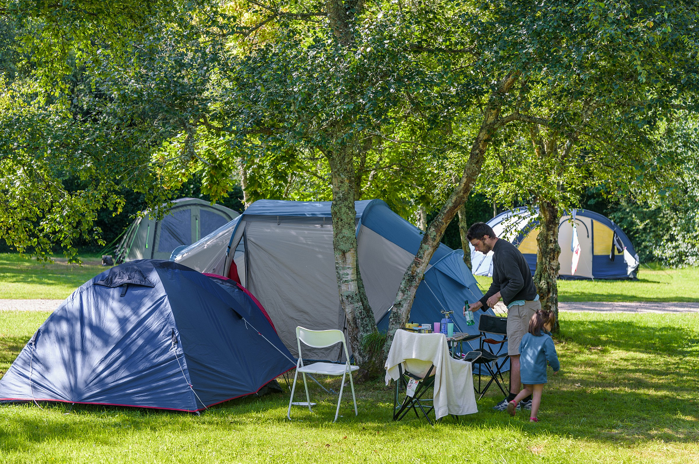 Family campsite on the Domaine de Mesqueau © Yann Richard