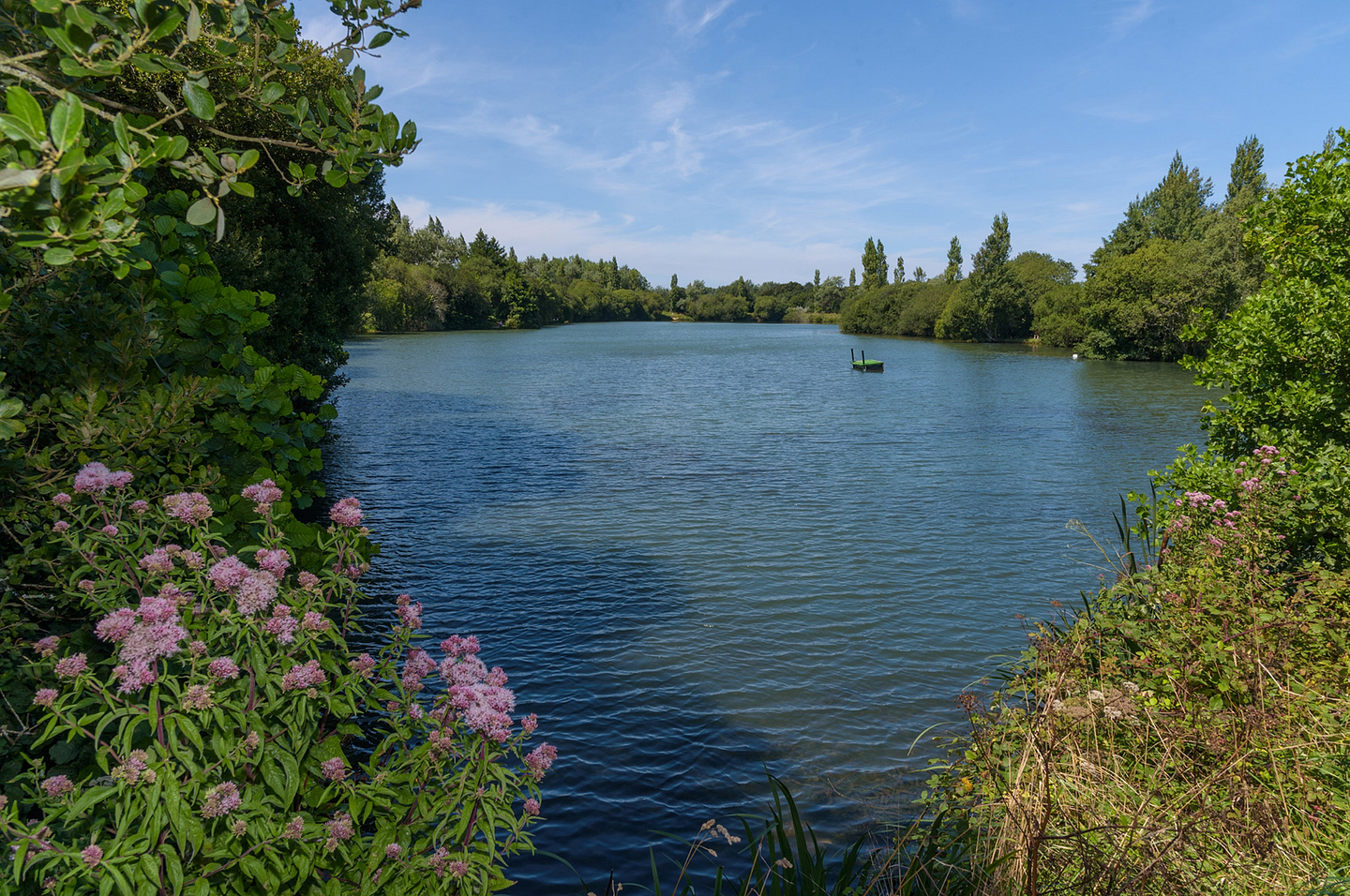 Lac proche du Domaine de Mesqueau ©Yann Richard