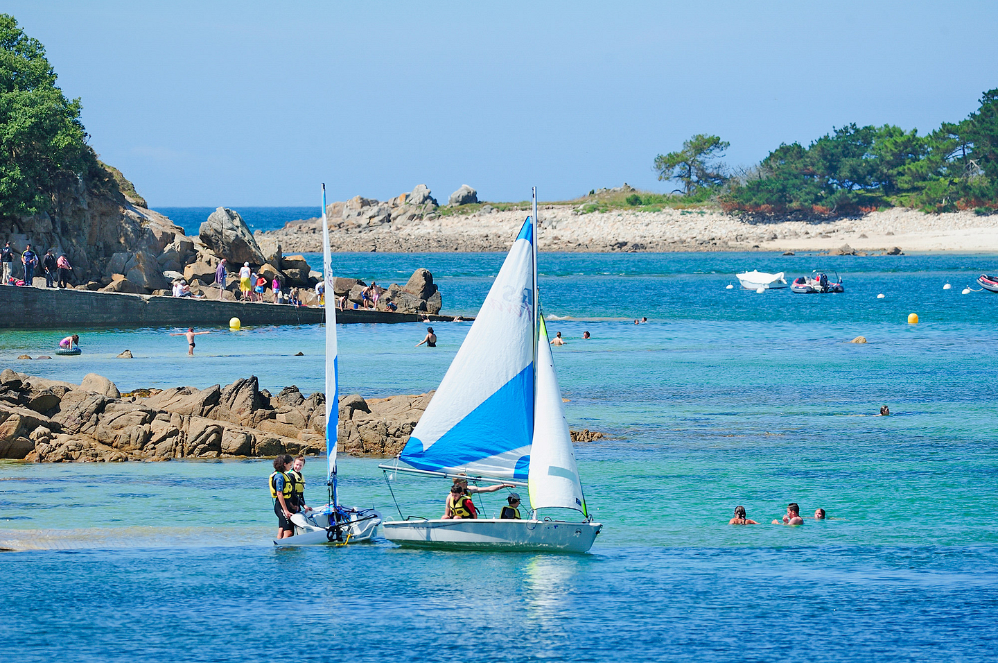 Water sports in the Baie de Morlaix bay © Yannick Le Gal