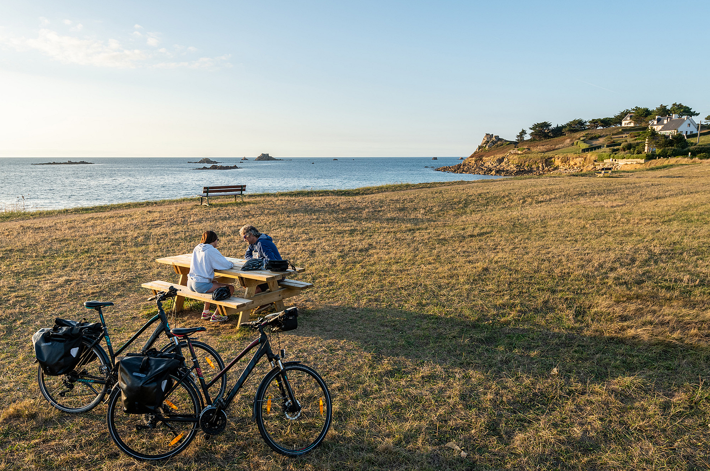 Vélomaritime coastal cycle route © Emmanuel Berthier