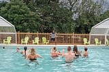 Camping Sainte Brigitte - Parc aquatique - Cours d\'aquagym à la piscine