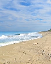 Domaine de Bagheera, Esperienza, La spiaggia di Mare e Stagnu ad Aleria e un prolungamento della spiaggia di Padulone All’estremità della spiaggia si trova la torre Diana che offre un panorama magnifico sullo stagno, sul mare e sulla spiaggia di Tallone.