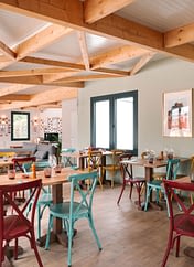 Camping Sainte Brigitte - Restauration - Salle intérieure du restaurant