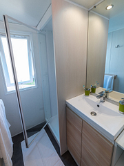 mobil home o\'hara 3 chambres - salle de bain ©Yann Richard