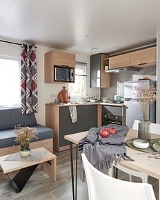 Stacaravan Lodge *** 6 personen - 3 slaapkamers - Woonkamer / Keuken - Camping Country Park Crécy-la-Chapelle