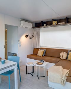 La Sirène campsite - Accommodation - Cottage 3 - 6 persons - 3 bedrooms - Lounge area