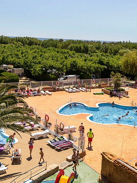 Amfora campsite - The campsite - The swimming pool complex with supervised swimming