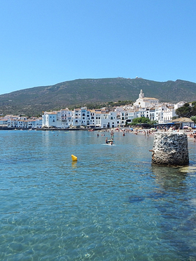 Camping Amfora - La región - La playa de Cadaqués cerca del camping