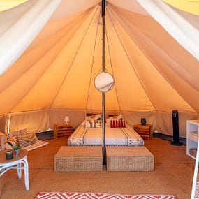 Beauregard Plage Campsite - Tentes Terracotta Duo - Interior view of tent