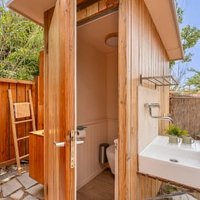 Camping Beauregard Plage - Tente Lodge Bohème - Outdoor sanitary areas