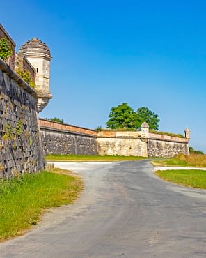 Les Couleurs de la Coubre - Charente-Maritime - Hiers-Brouage. Les remparts de la citadelle