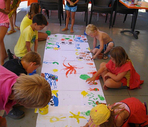 Camping Amfora - Tout pour les enfants - Séance de peinture dans le club enfants