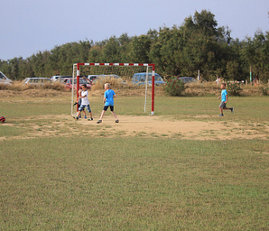 Amfora campsite - Activities and entertainment - Football pitch close to the beach