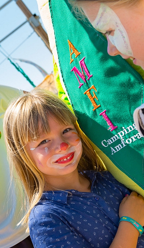 Campingplatz Amfora - Alles für Kinder - Schminken mit den Animateuren des Kinderclubs