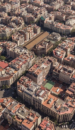 Campingplatz Amfora - Die Region - Luftaufnahme der typischen Viertel von Barcelona