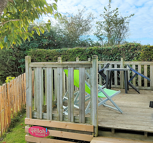 Camping Le Ridin Le Crotoy , Les Tadornes 2 fleurs, jardin, terrasse, transats, table et chaises de jardin
