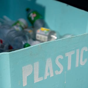 Beauregard Plage Campsite - Campsite house - Plastic Recycling Bin