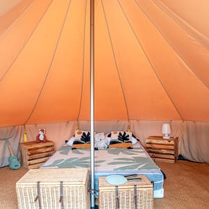 Camping Beauregard Plage - Duo Tenten Dunes - Interieur van de tent van 15 m²