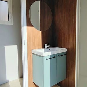 Sanitaire priv&eacute; douche int&eacute;rieure