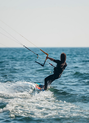 Camping Californie Plage - Les activités et animations - Activité sportive aquatique, Kite surf