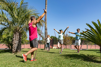 Fitness- en gymlessen met elastieken - Camping Fréjus Ecolodge L\'Etoile d\'Argens