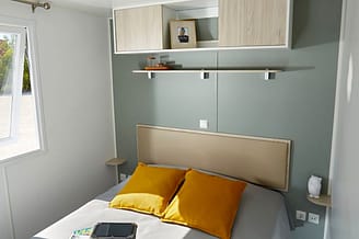 La Sirène campsite - Accommodation - Sirène 2 - 4 persons - 2 bedrooms - Bedroom