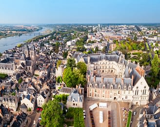 Le Parc du Val de Loire - Loir et Cher - Vue aérienne du Château Royal de Blois