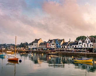 Le Moténo - Morbihan - Colourful port of La Trinité sur Mer