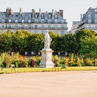 Venus de Milo in het Louvre Museum - Parijs