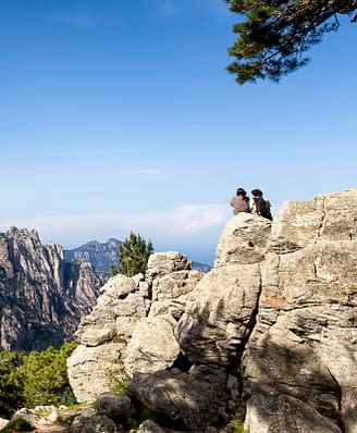 Domaine de Bagheera, Expérience, Couple aux Aiguilles de Bavella, Corse