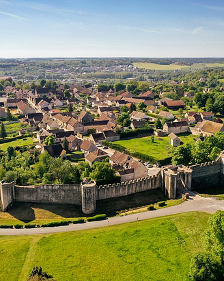 Vista aérea de la ciudad medieval de Provins en Seine-et-Marne - Provins