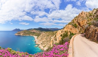 Destination Corse - Vue des calanques de Piana et de la plage de Bussaglia