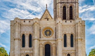 Destination Ile de France - Facade of the Saint Denis basilica