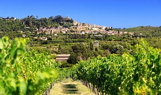 Destination Vaucluse - Village of Bonnieux in the Lubéron massif