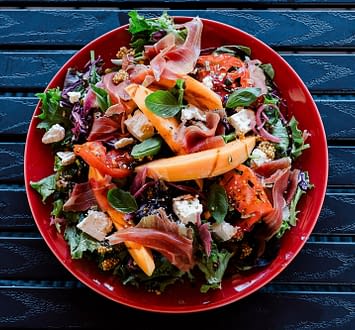 Camping Zelaia - Restauration - Plat à la carte du restaurant Le Kaxu