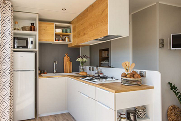 Cuisine - Lodge &Ocirc; - Grand Large - 3 ch - 2 SDB - 6 pers - Domaine de Mesqueau