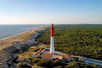 Les Couleurs de la Coubre - Charente-Maritime - Vue aérienne du phare de La Coubre à La Tremblade