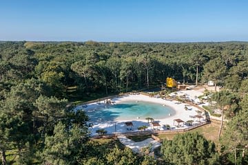 Camping Les Couleurs de la Coubre - Baignade - Vue aérienne du lagon