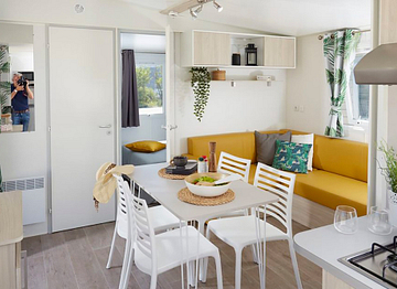 Camping La Sirène - Alojamientos - Sirène 2 - 4 personas - 2 habitaciones - Sala de estar / Cocina