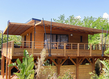 Exterior View, Lodge Kabane on stilts - Ecolodge L\'Etoile d\'Argens Campsite in Fréjus