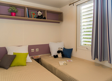 Slaapkamer kinderen, stacaravan \"Klassic\" - Camping Fréjus Ecolodge L\'Etoile d\'Argens
